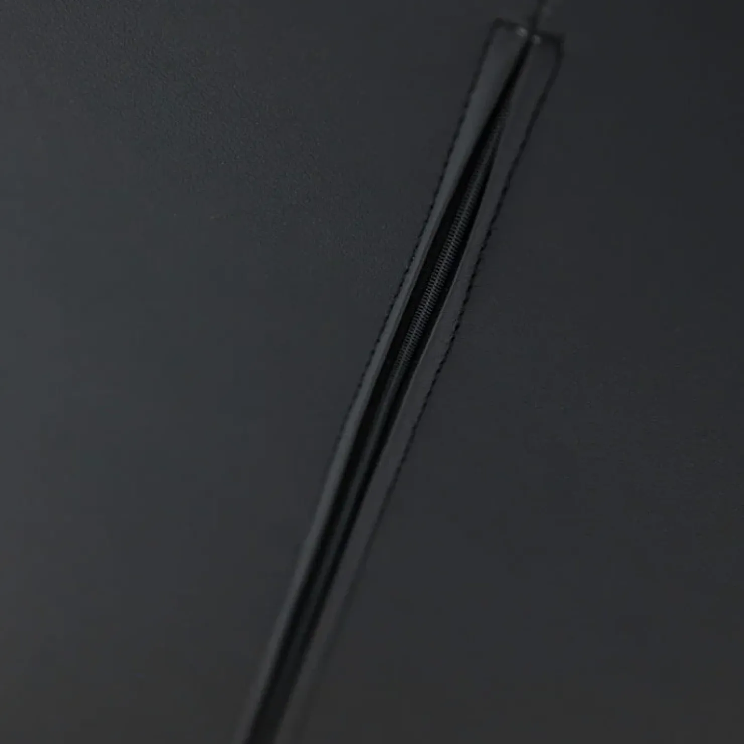 Garnero Arredamenti Chaise longue design 180cm imbottita in tessuto nero Marty Tessuto Ecopelle e Lawa Nero Clearance