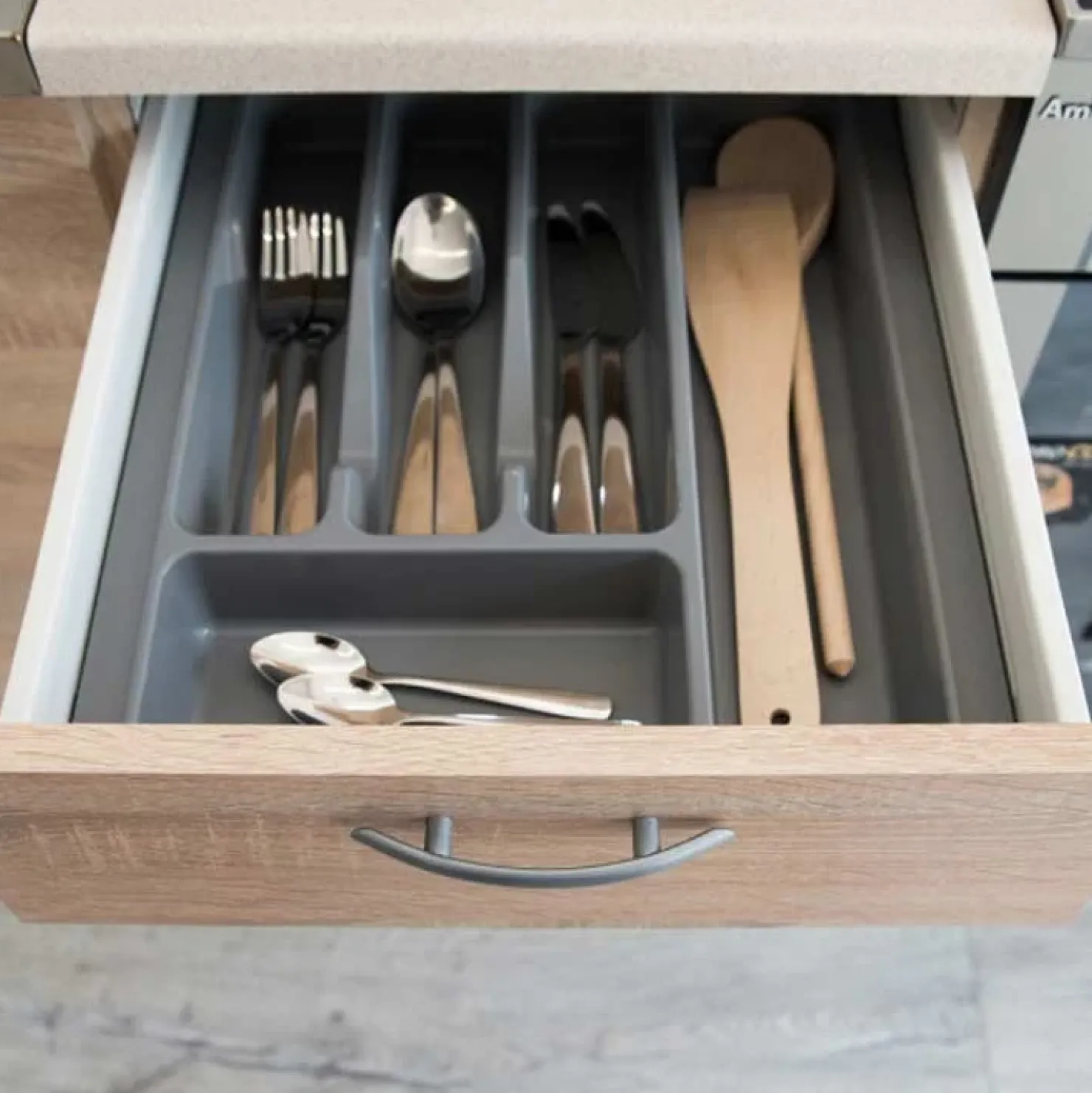 Garnero Arredamenti Cucina 240cm completa moderna lineare sonoma Dalia Rovere