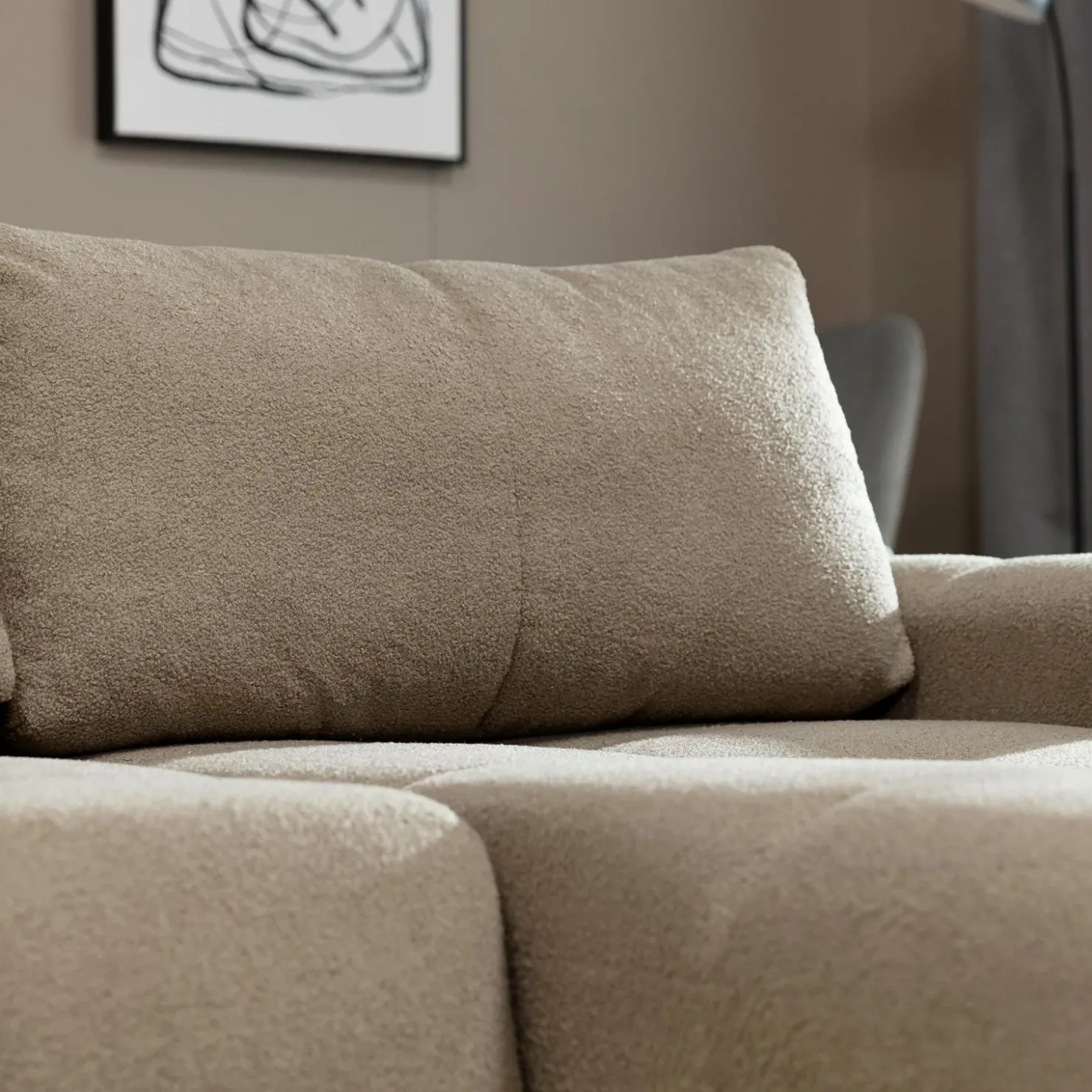 Garnero Arredamenti Divano letto con angolo a destra 4 posti 270x173cm con contenitore tessuto bouclé marrone chiaro Litos Tessuto Bouclè Marrone Chiaro Clearance