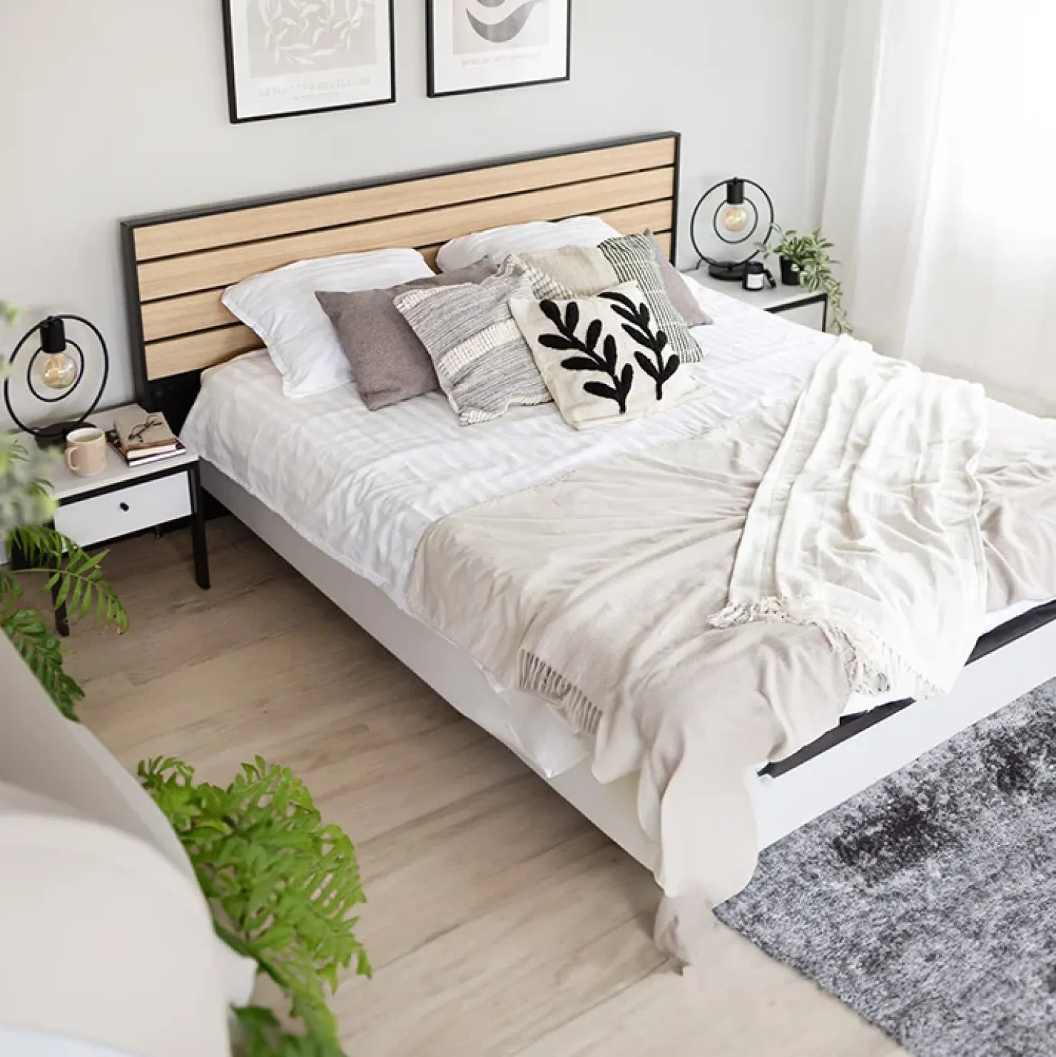 Garnero Arredamenti Letto matrimoniale contenitore 160x200cm con LED e presa USB-C grigio nero rovere Luna Online