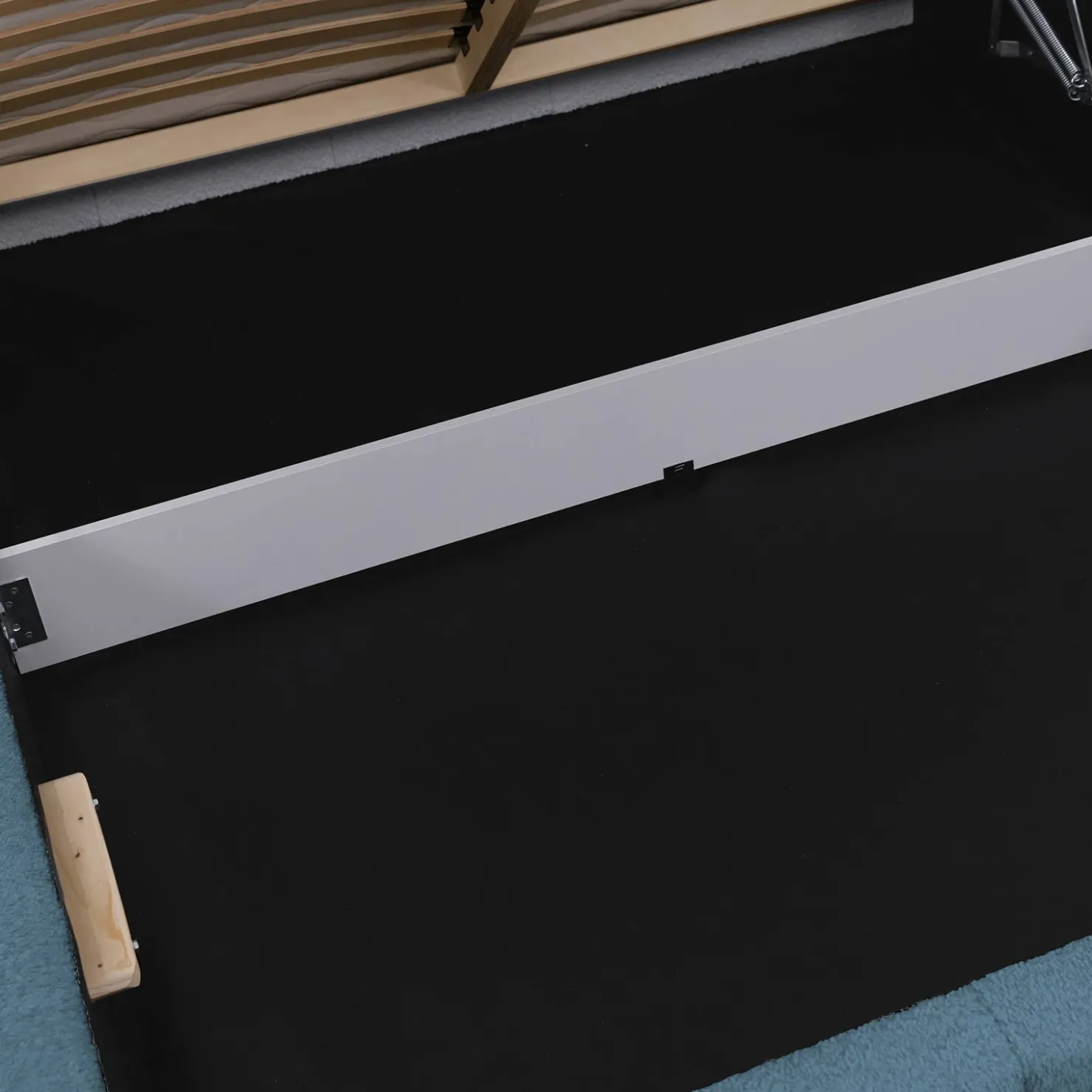 Garnero Arredamenti Letto matrimoniale 160x200cm con rete contenitore imbottito tessuto bouclé turchese Aluna Tessuto Abriamo Turchese Hot