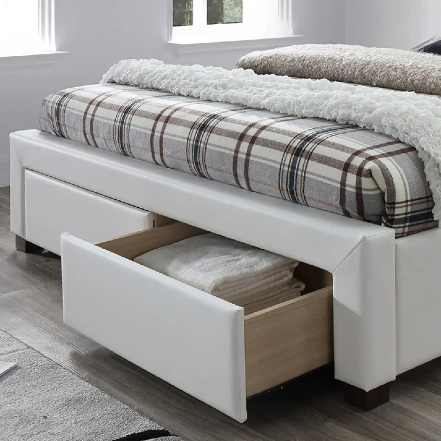 Garnero Arredamenti Letto 160x200cm matrimoniale con cassetti ecopelle bianco Mestre Gihome® Bianco Opaco Outlet