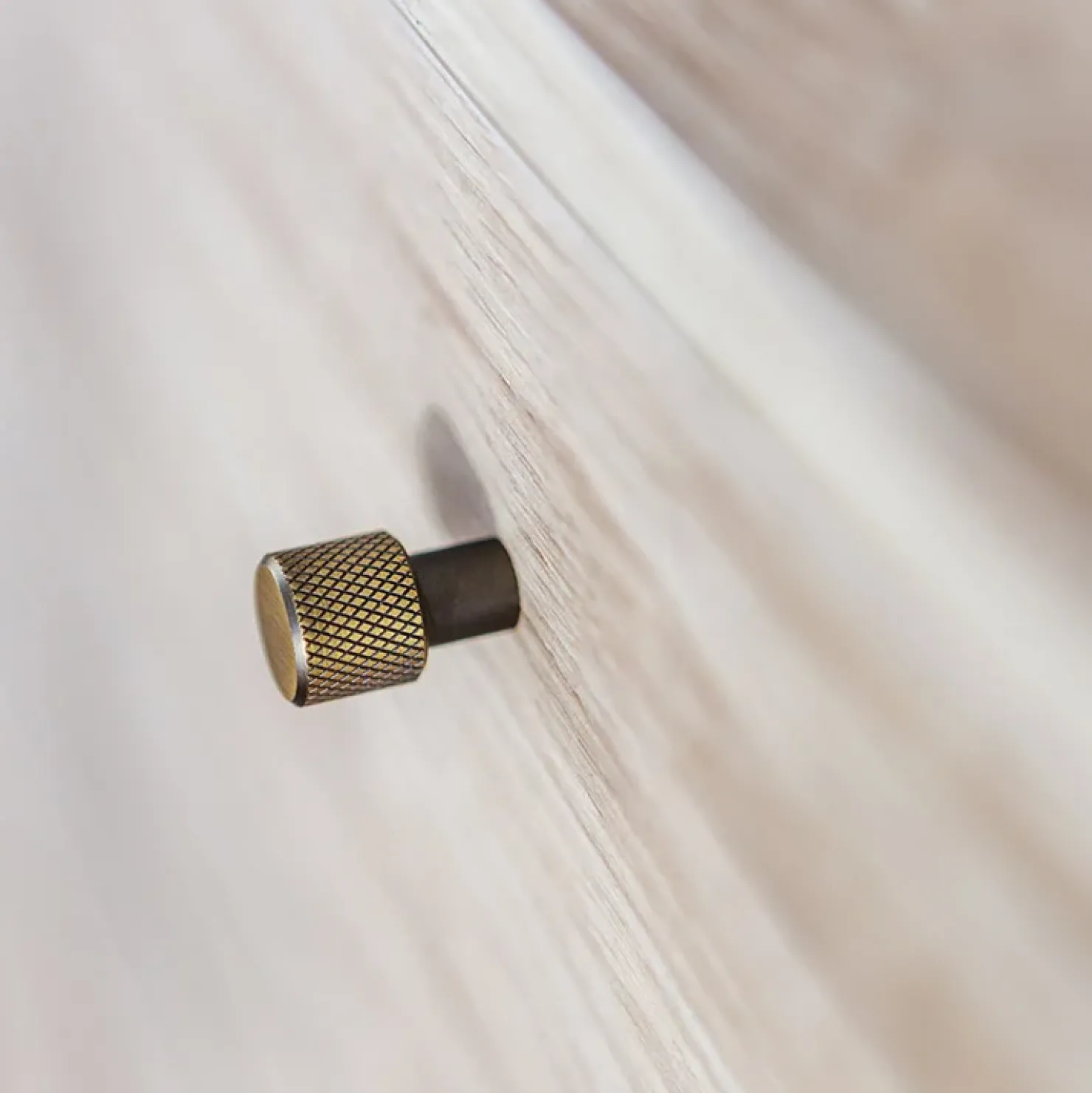 Garnero Arredamenti Madia 136x91h cm 1 anta 3 cassetti moderna rovere Noor Discount