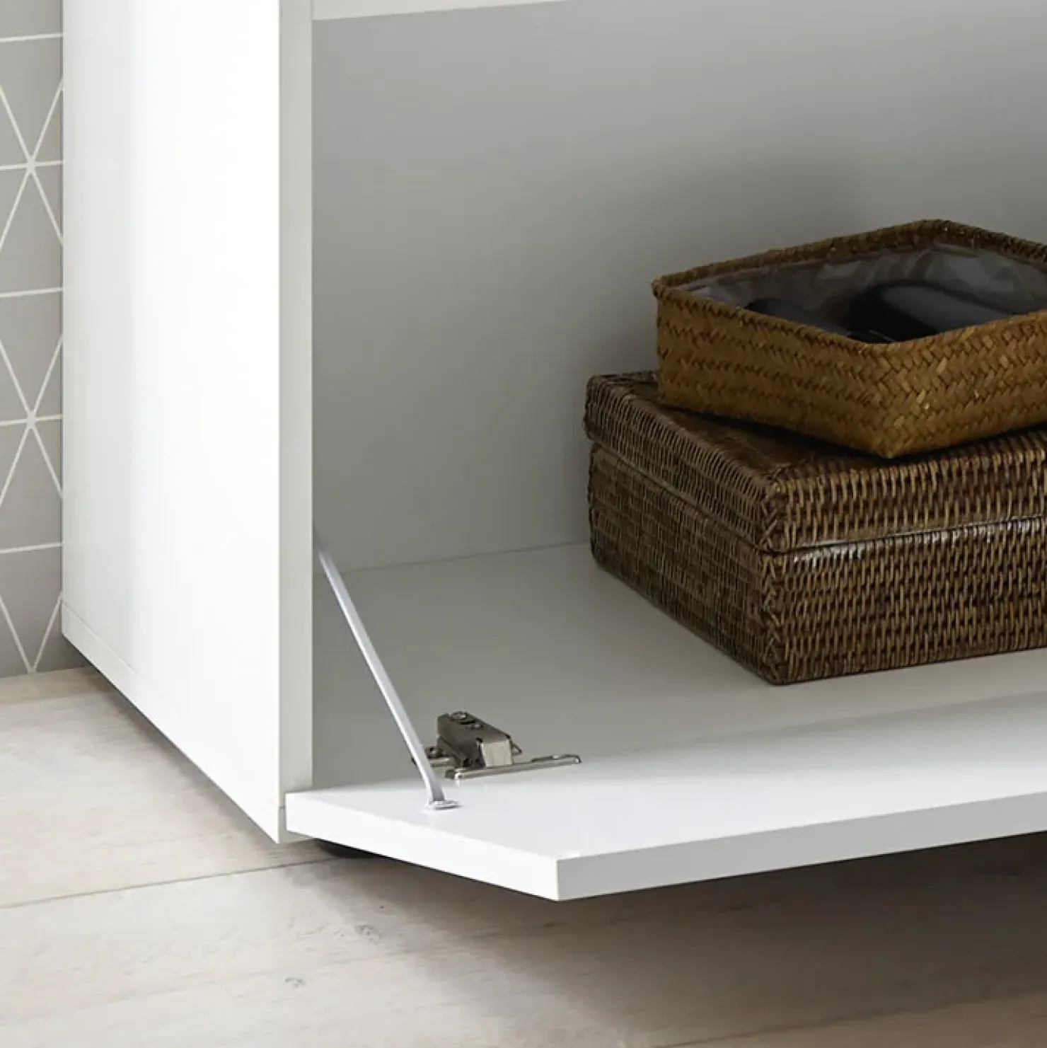 Garnero Arredamenti Madia 111x82h cm 1 anta a ribalta 1 cassetto bianco opaco e lucido Steppi