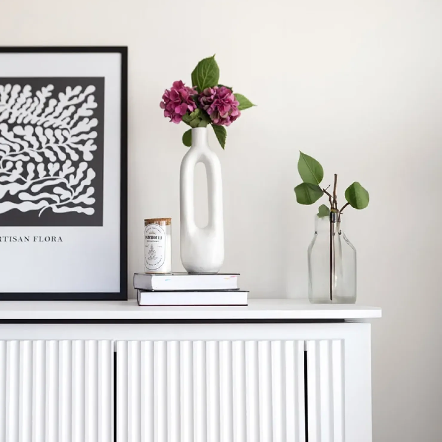 Garnero Arredamenti Madia 193x83h cm 4 ante con led cannettato nero Camelia Bianco Opaco New