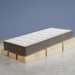 Garnero Arredamenti Materasso 90x190cm singolo memory traspirabile imbottito Perla Clearance