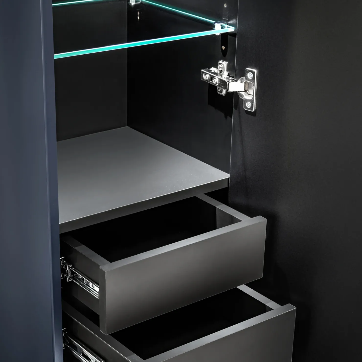 Garnero Arredamenti Mobile bagno sospeso 60cm con lavabo, specchio rotondo e colonna cannettato blu Deep Outlet