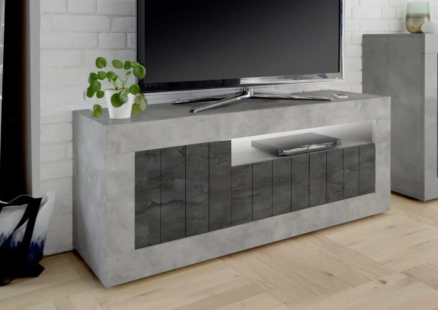 Garnero Arredamenti Mobile porta TV 138x56h cm 3 ante soggiorno cemento ossido Florena Hot