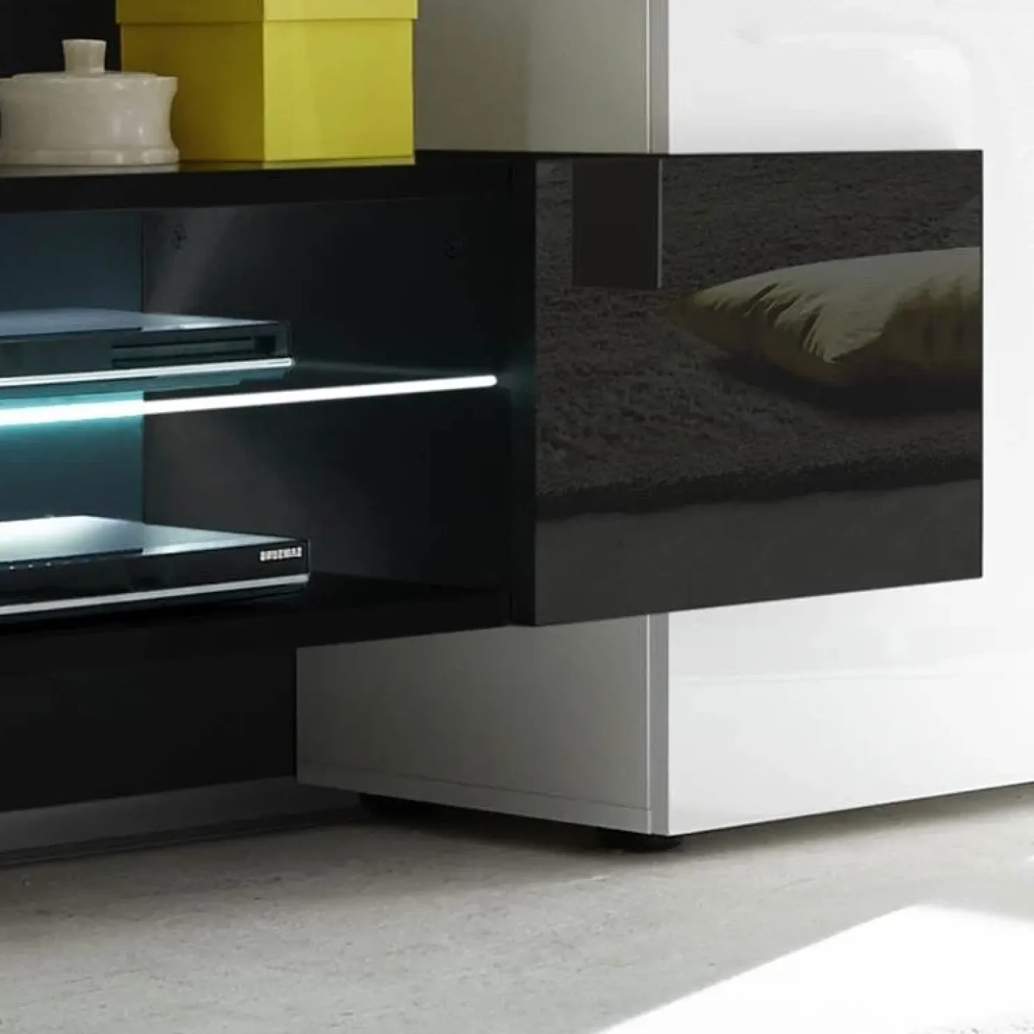 Garnero Arredamenti Parete attrezzata 258x143h cm soggiorno bianco nero lucido Starck Bianco Lucido - Nero Lucido Hot