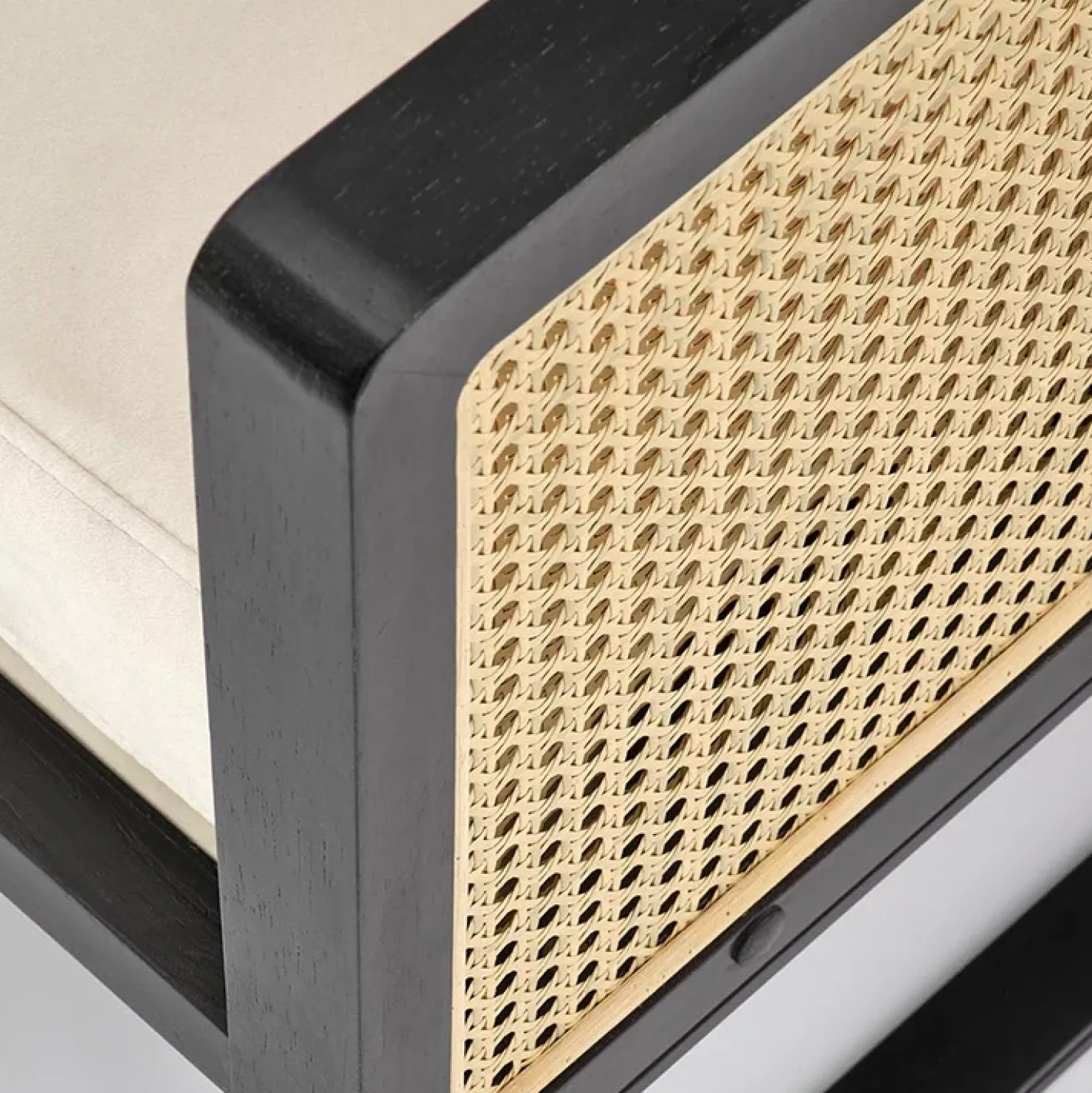 Garnero Arredamenti Poltrona design soggiorno in rattan naturale beige nero Niceto Clearance