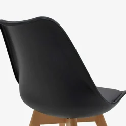 Garnero Arredamenti Sedia da pranzo stile scandinavo imbottita nero gambe legno Riccia Nero - Rovere New
