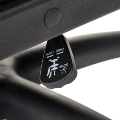 Garnero Arredamenti Sedia da ufficio con braccioli e ruote regolabile imbottita in Marilu Ecopelle Nero Discount