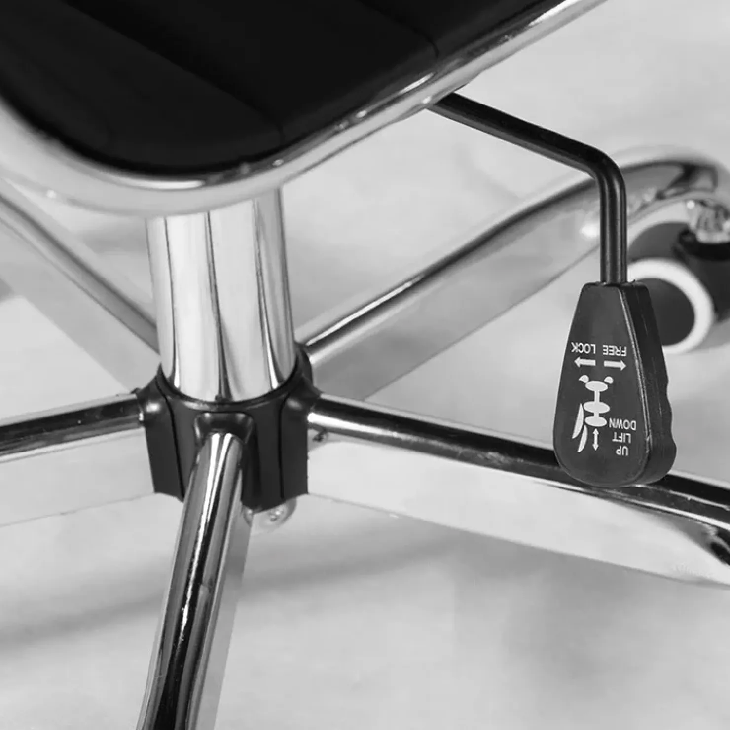 Garnero Arredamenti Sedia da ufficio design moderno con ruote nera Ergoflex Discount