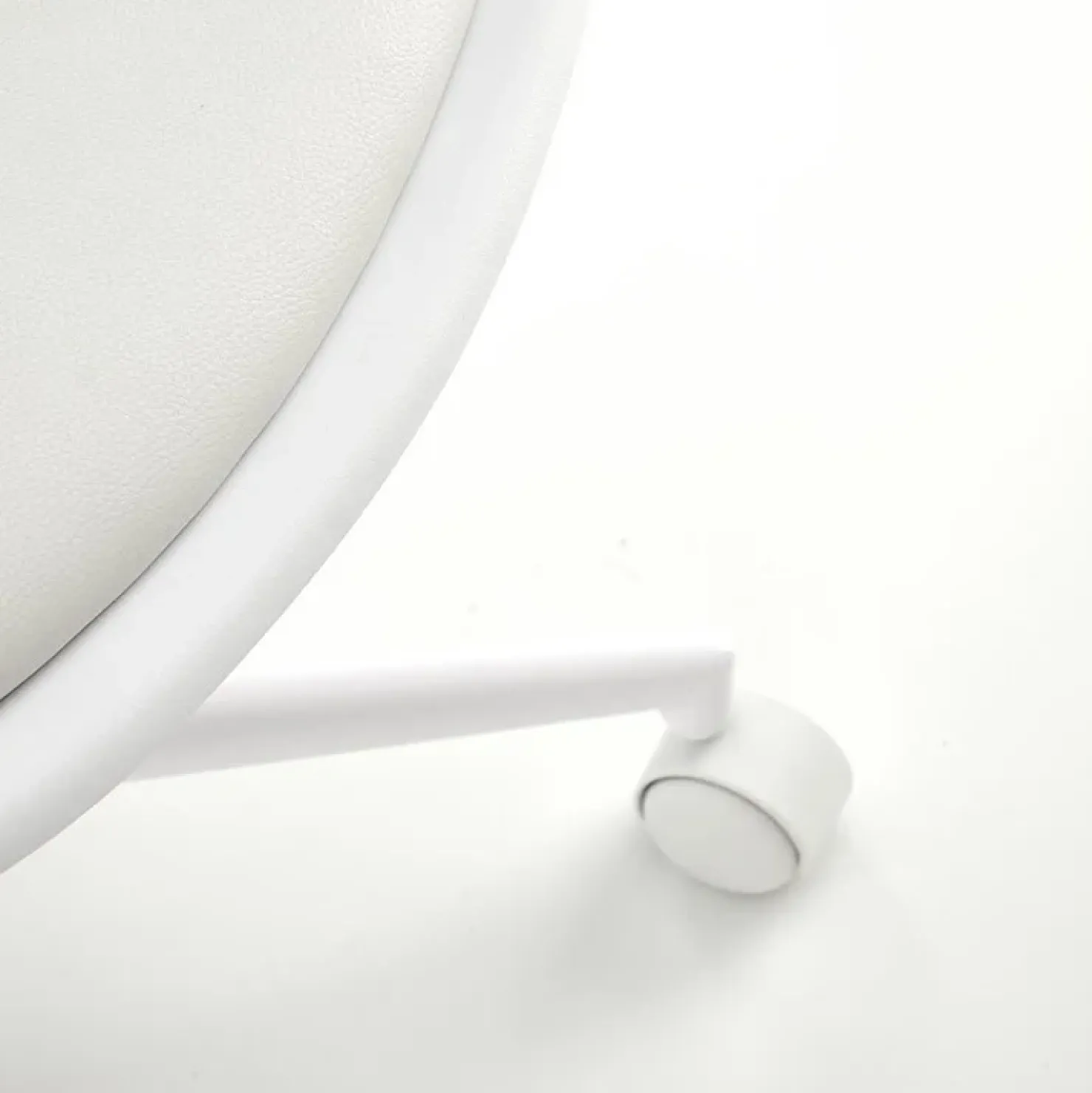 Garnero Arredamenti Sedia per scrivania ragazzi girevole in ecopelle bianca Platone Bianco Hot