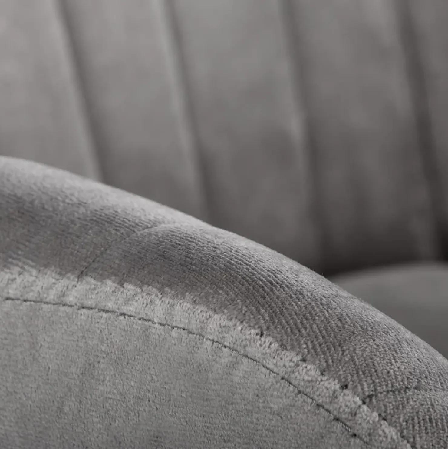 Garnero Arredamenti Sedia sala da pranzo con braccioli in tessuto velluto scuro Slash Grigio Hot