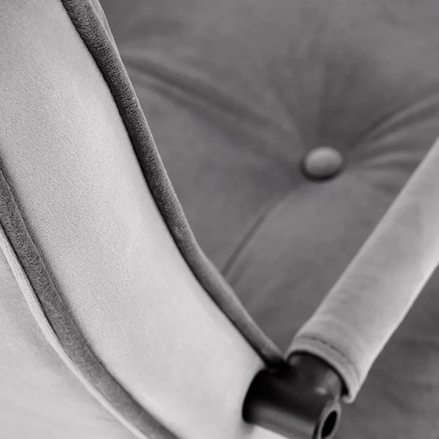 Garnero Arredamenti Sedia ufficio con ruote e braccioli in tessuto grigio Gennara Clearance