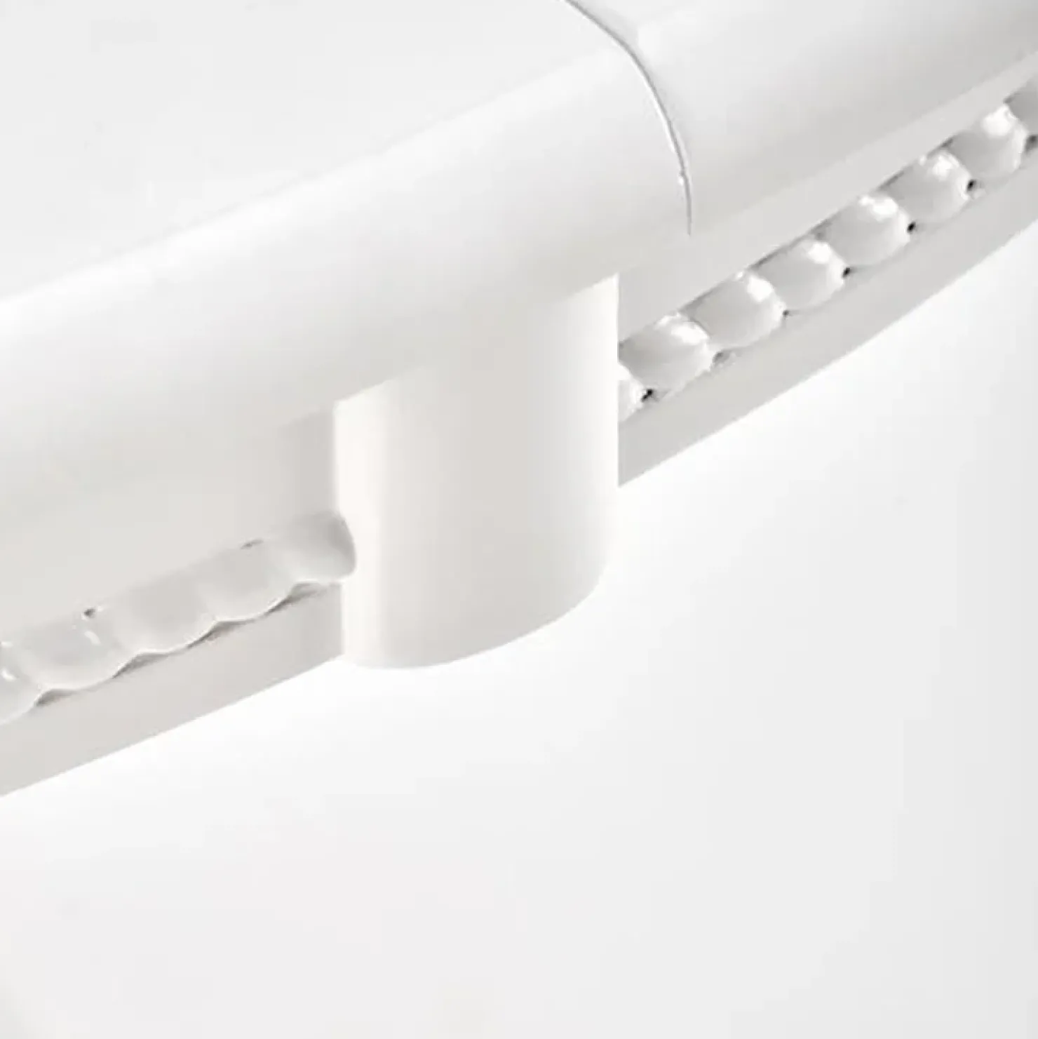 Garnero Arredamenti Tavolo 90/124cm allungabile rotondo moderno bianco Circle Bianco Opaco Outlet