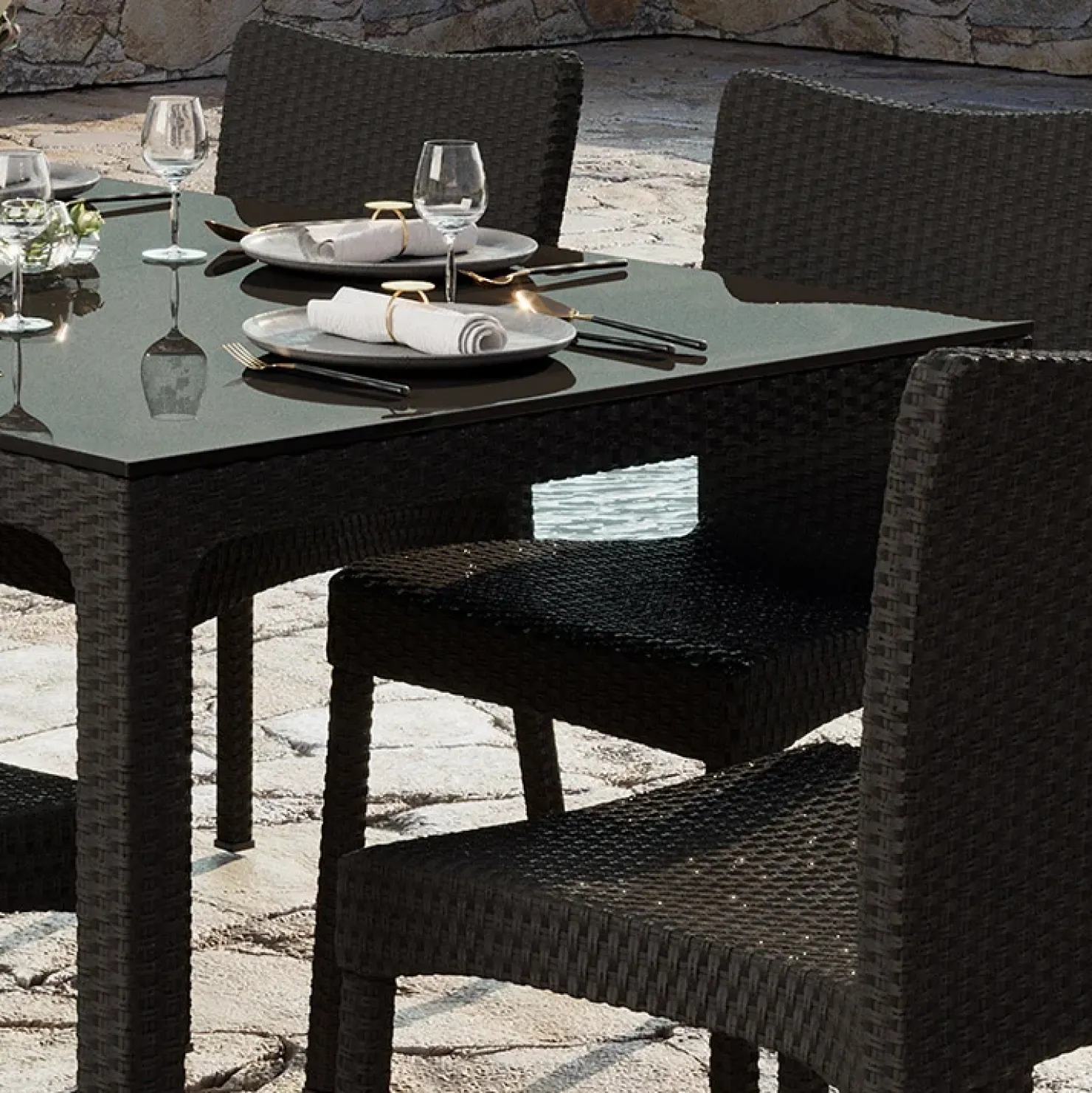 Garnero Arredamenti Tavolo da giardino esterno bar dehors 90x90cm polipropilene effetto rattan e vetro Claro Marrone Clearance