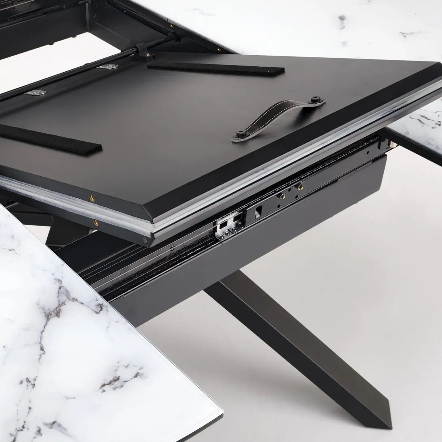 Garnero Arredamenti Tavolo rotondo allungabile 130/180cm vetro effetto marmo bianco nero Galact Discount