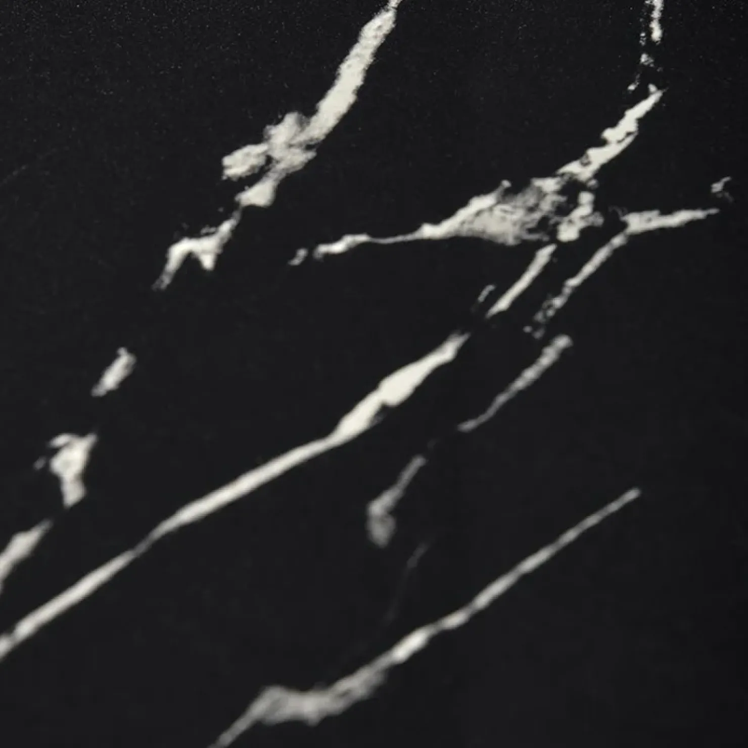 Garnero Arredamenti Tavolo rotondo moderno 59x74cm marmo nero oro Lugana New