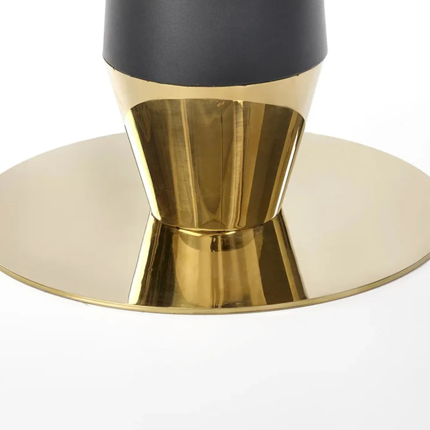 Garnero Arredamenti Tavolo rotondo moderno 59x74cm marmo nero oro Lugana New