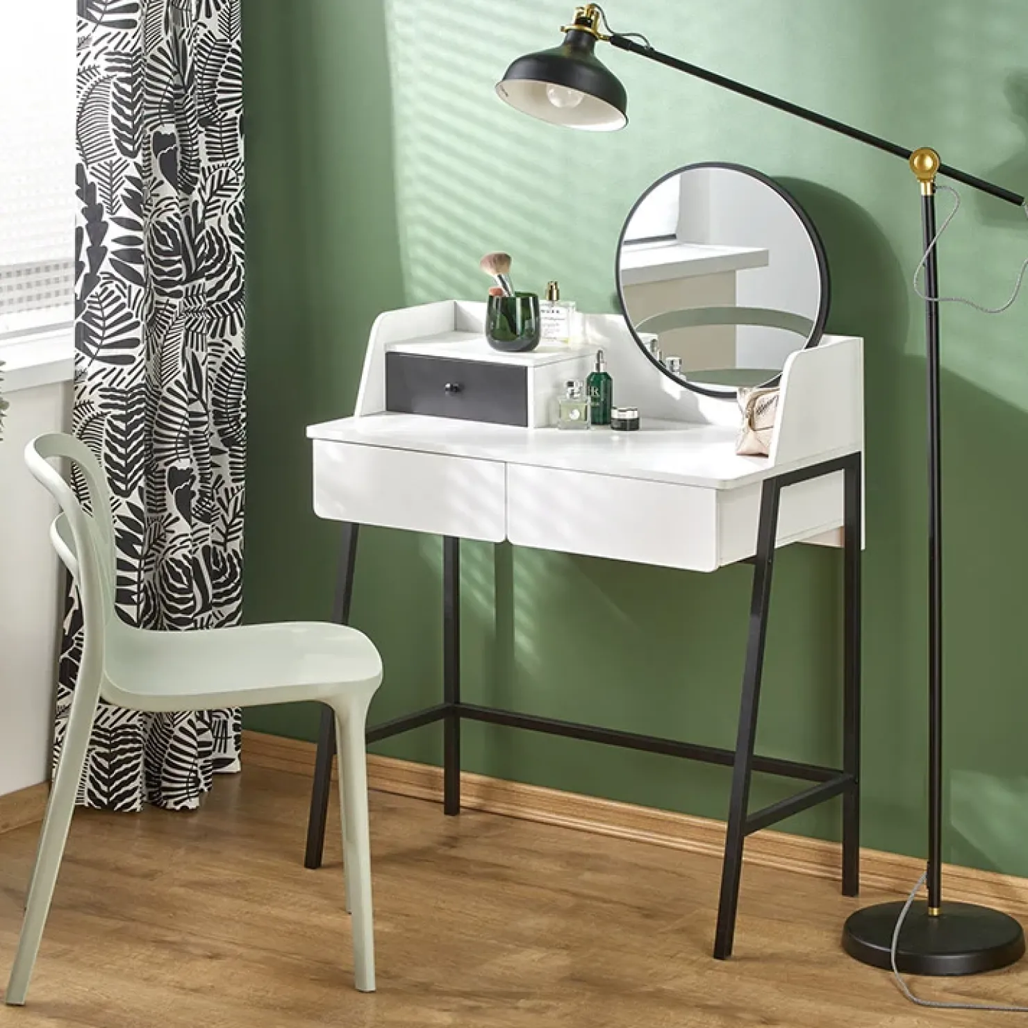 Garnero Arredamenti Toeletta da trucco con specchio 80x120cm bianco nero Miralda Sale