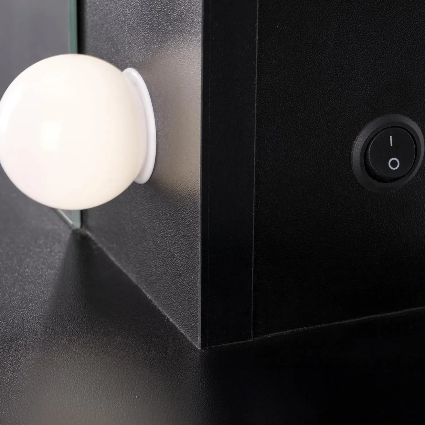 Garnero Arredamenti Toeletta da trucco con specchio 94x140cm con LED nero Bloom Nero Opaco Best