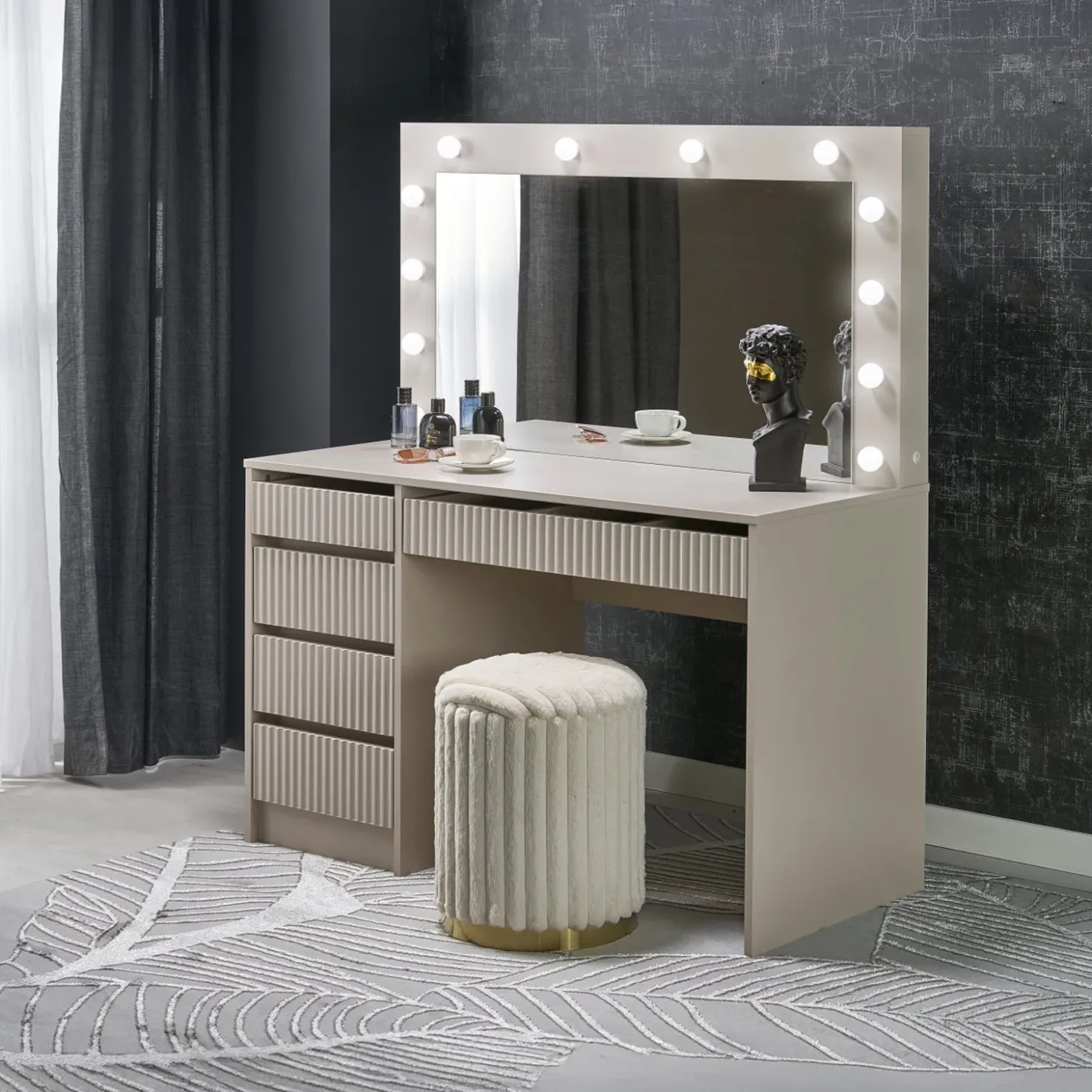 Garnero Arredamenti Toeletta da trucco con specchio 120x55cm con LED cashmere Cherie Beige