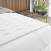 Garnero Arredamenti Topper matrimoniale oversize 180x200cm trapuntato imbottito con elastici bianco Corsica Discount