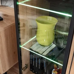 Garnero Arredamenti Vetrinetta 70x192h cm 2 ante soggiorno moderna noce con stampa nera Mendes Sale